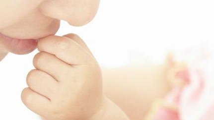 做试管多胎胎婴儿需多少钱？国内能做吗？